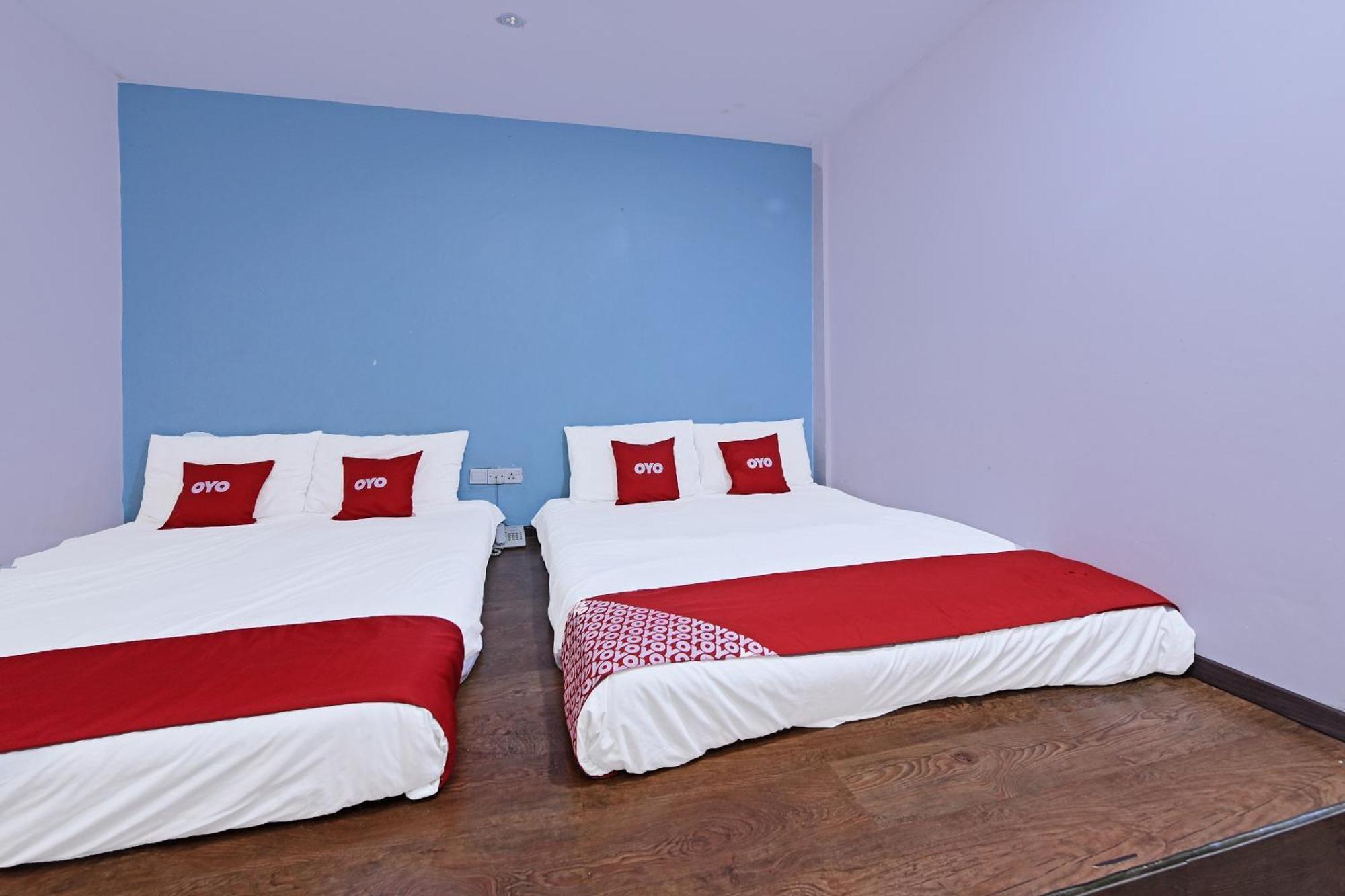 Super Oyo 992 Orange Hotel Kuala Pilah Dış mekan fotoğraf