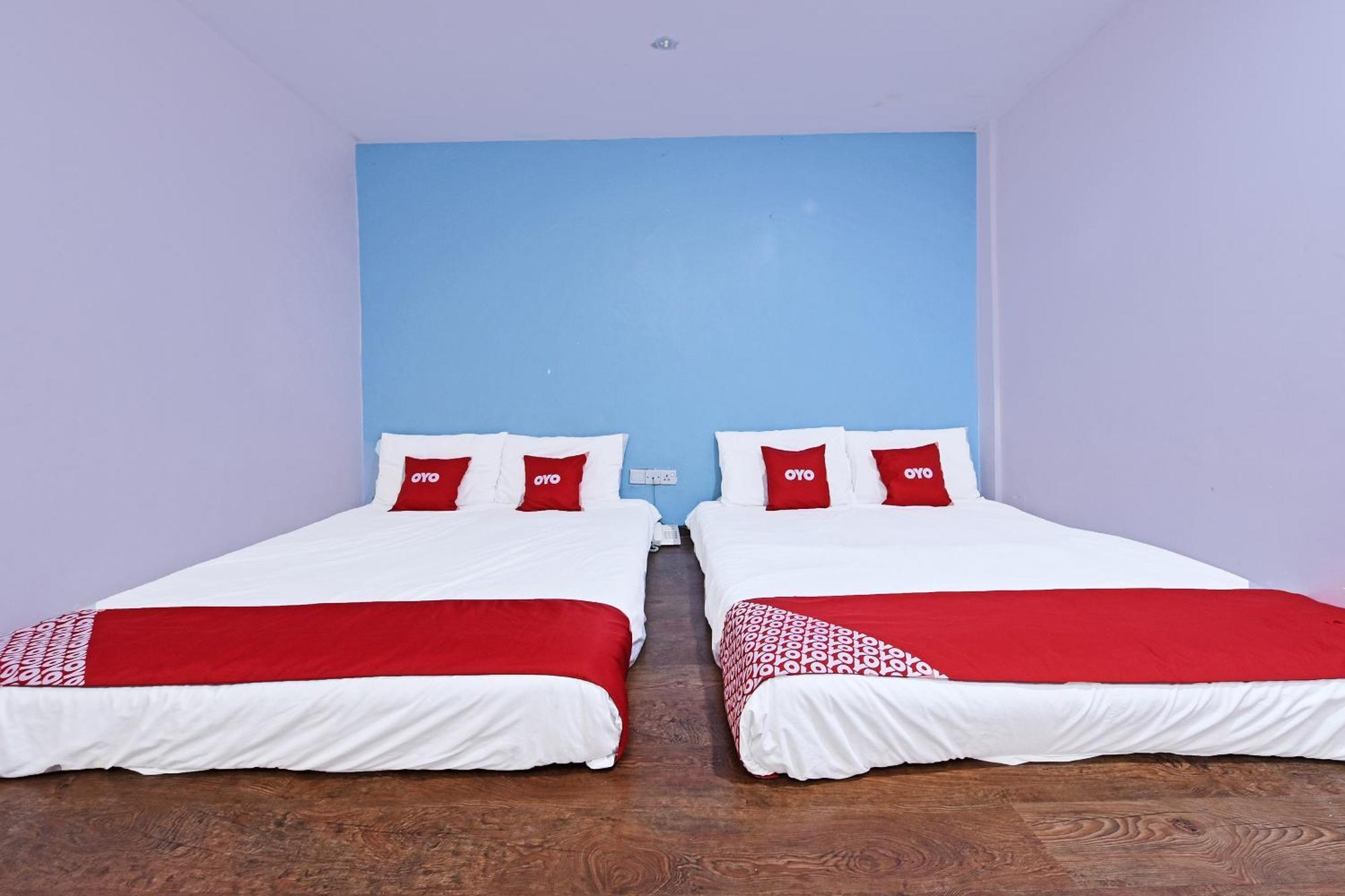 Super Oyo 992 Orange Hotel Kuala Pilah Dış mekan fotoğraf