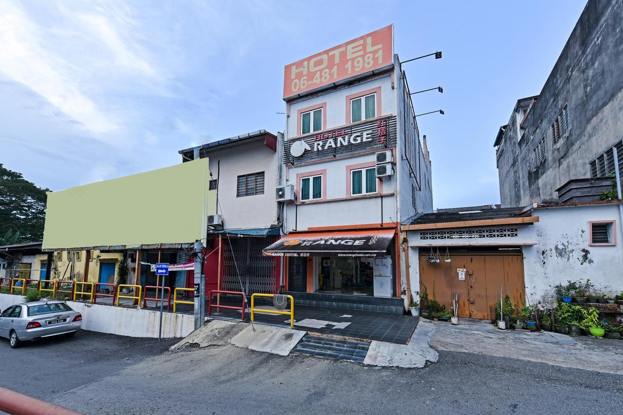 Super Oyo 992 Orange Hotel Kuala Pilah Dış mekan fotoğraf
